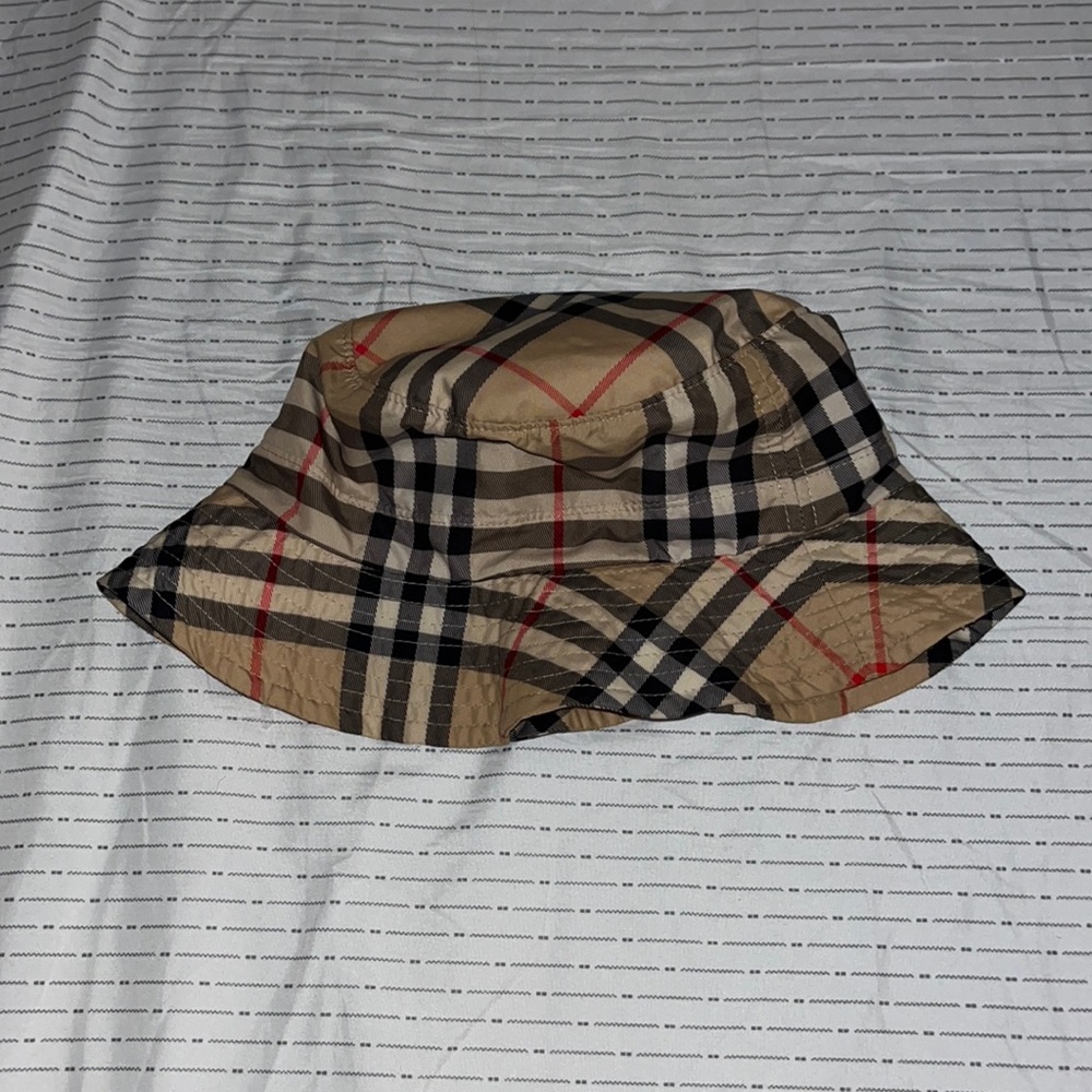Burberry Gold Nylon Bucket hat